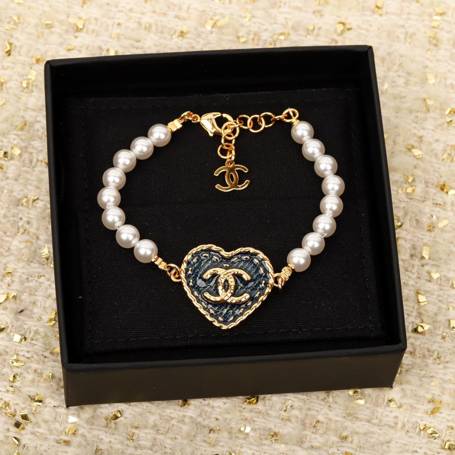 réplica,joyas,joyería,1:1,replica,fake,lujo,barato réplica,joyas,joyería,1:1,replica,fake,lujo,barato Pulsera de perlas Love de mezclilla Chanel