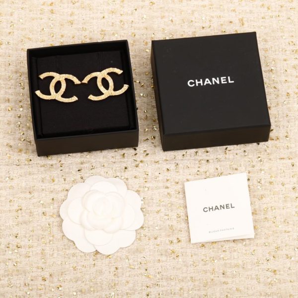 réplica,joyas,joyería,1:1,replica,fake,lujo,barato Pendientes en relieve hechos a mano de Chanel