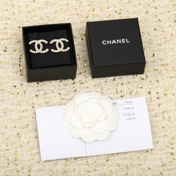 réplica,joyas,joyería,1:1,replica,fake,lujo,barato Pendientes Chanel con doble C y diamantes de imitación