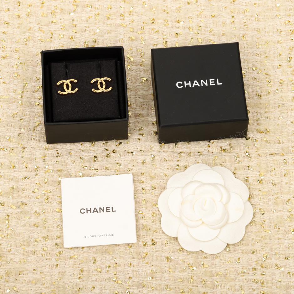 réplica,joyas,joyería,1:1,replica,fake,lujo,barato réplica,joyas,joyería,1:1,replica,fake,lujo,barato Pendientes Chanel C de oro