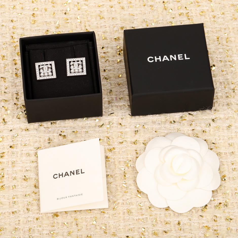 réplica,joyas,joyería,1:1,replica,fake,lujo,barato réplica,joyas,joyería,1:1,replica,fake,lujo,barato Pendientes Chanel Square Hollow Doble C