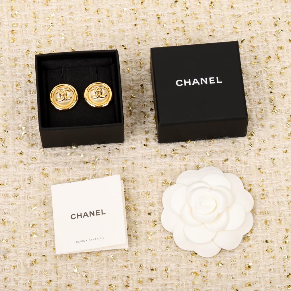 réplica,joyas,joyería,1:1,replica,fake,lujo,barato réplica,joyas,joyería,1:1,replica,fake,lujo,barato Pendientes de perlas con doble C y botón de Chanel