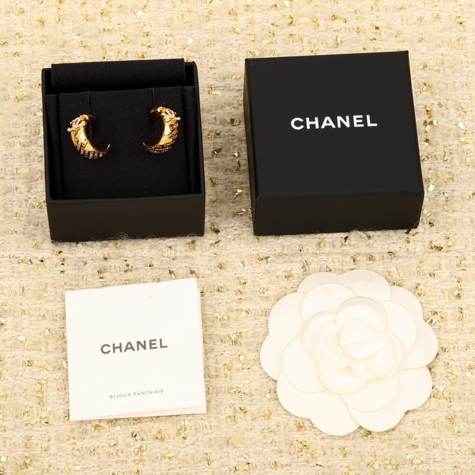 réplica,joyas,joyería,1:1,replica,fake,lujo,barato réplica,joyas,joyería,1:1,replica,fake,lujo,barato Pendientes con letras Chanel