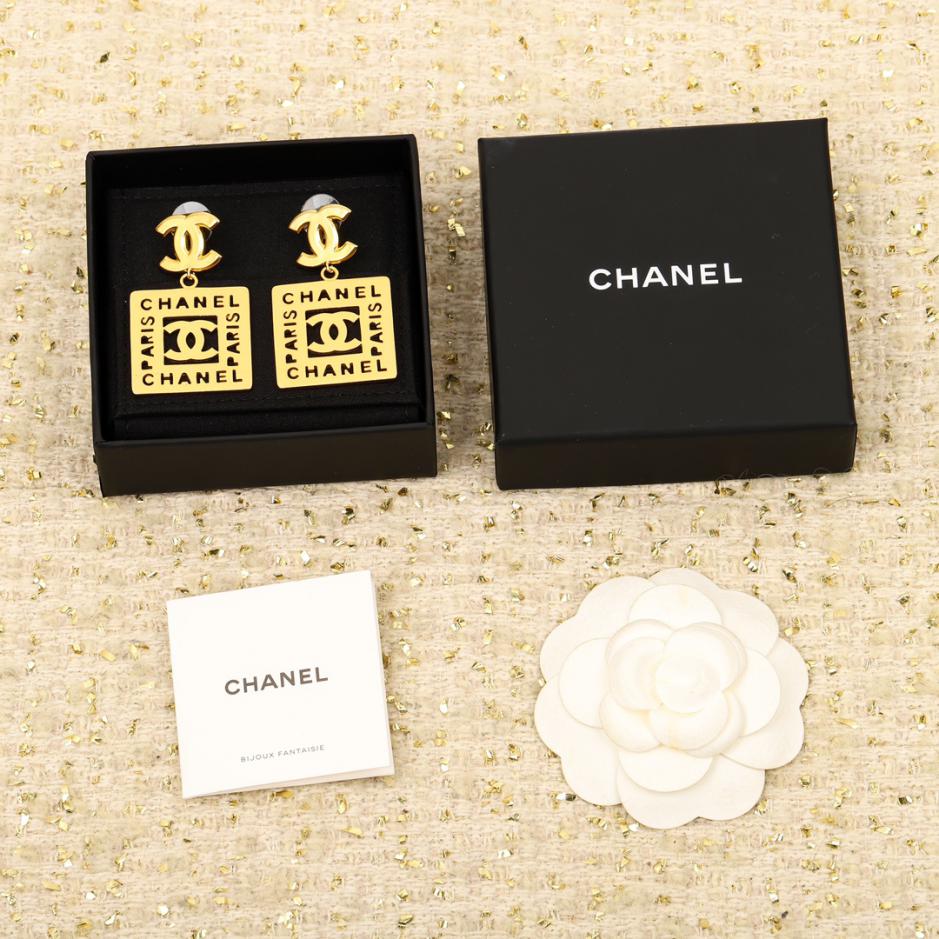 réplica,joyas,joyería,1:1,replica,fake,lujo,barato réplica,joyas,joyería,1:1,replica,fake,lujo,barato Pendientes cuadrados huecos doble c Chanel