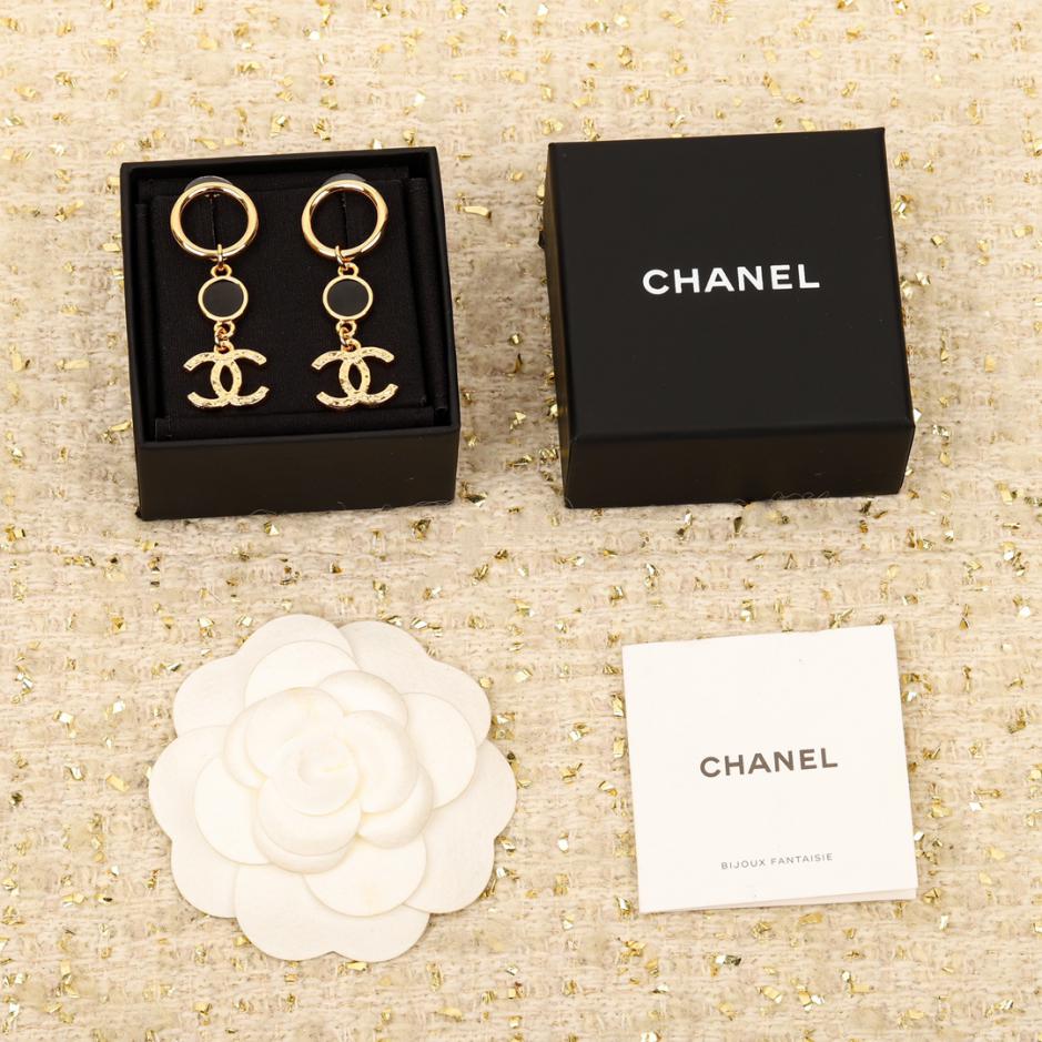 réplica,joyas,joyería,1:1,replica,fake,lujo,barato réplica,joyas,joyería,1:1,replica,fake,lujo,barato Pendientes Chanel aro doble c negro