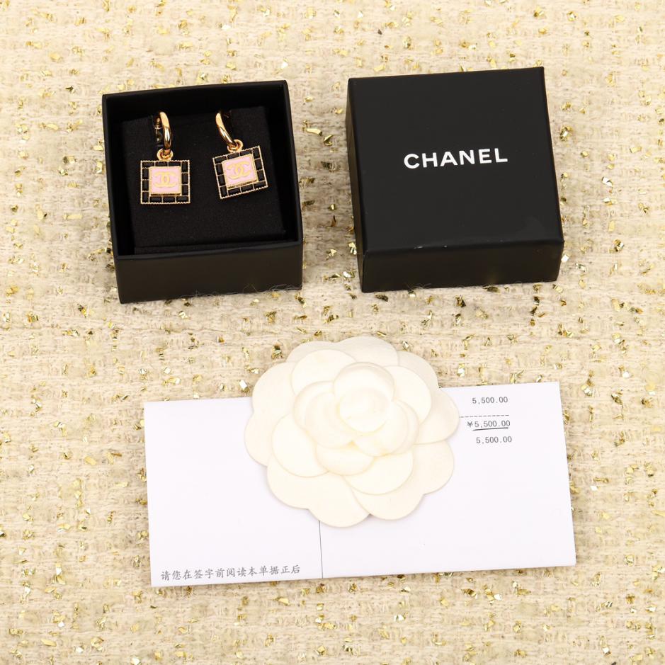 réplica,joyas,joyería,1:1,replica,fake,lujo,barato réplica,joyas,joyería,1:1,replica,fake,lujo,barato Pendientes Chanel cuadrados rosas con doble C
