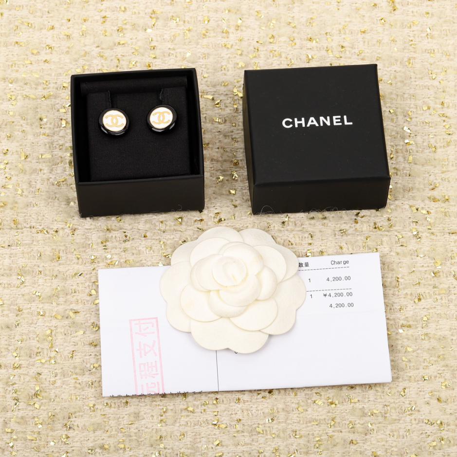 réplica,joyas,joyería,1:1,replica,fake,lujo,barato réplica,joyas,joyería,1:1,replica,fake,lujo,barato Pendientes Chanel con doble c de aceite por goteo
