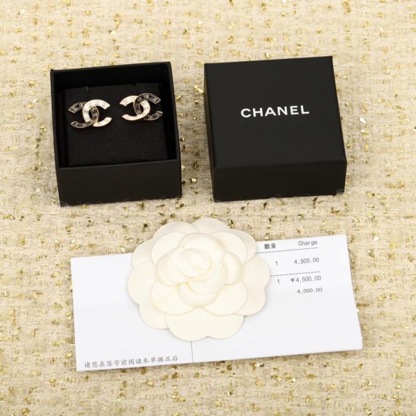réplica,joyas,joyería,1:1,replica,fake,lujo,barato Pendientes Chanel doble C en blanco y negro