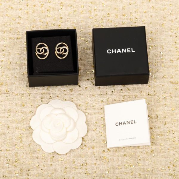 réplica,joyas,joyería,1:1,replica,fake,lujo,barato Pendientes de medio diamante con doble C retorcida ovalada de Chanel