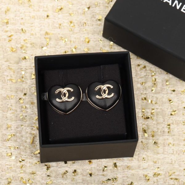 réplica,joyas,joyería,1:1,replica,fake,lujo,barato Pendientes Chanel pequeños de piel de oveja love