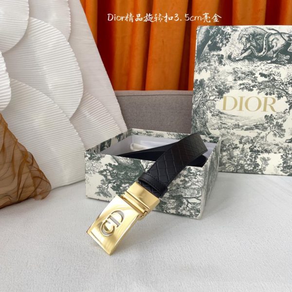 réplica,joyas,joyería,1:1,replica,fake,lujo,barato El nuevo modelo masculino de Dior mide 3,5 cm de ancho
