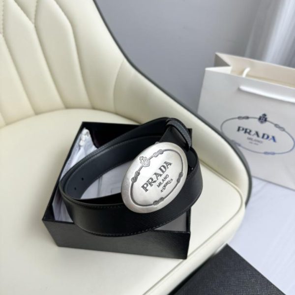 réplica,joyas,joyería,1:1,replica,fake,lujo,barato El nuevo cinturón de PRADA mide 3,5 cm de ancho