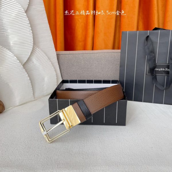 réplica,joyas,joyería,1:1,replica,fake,lujo,barato La hebilla Zegna es reversible.