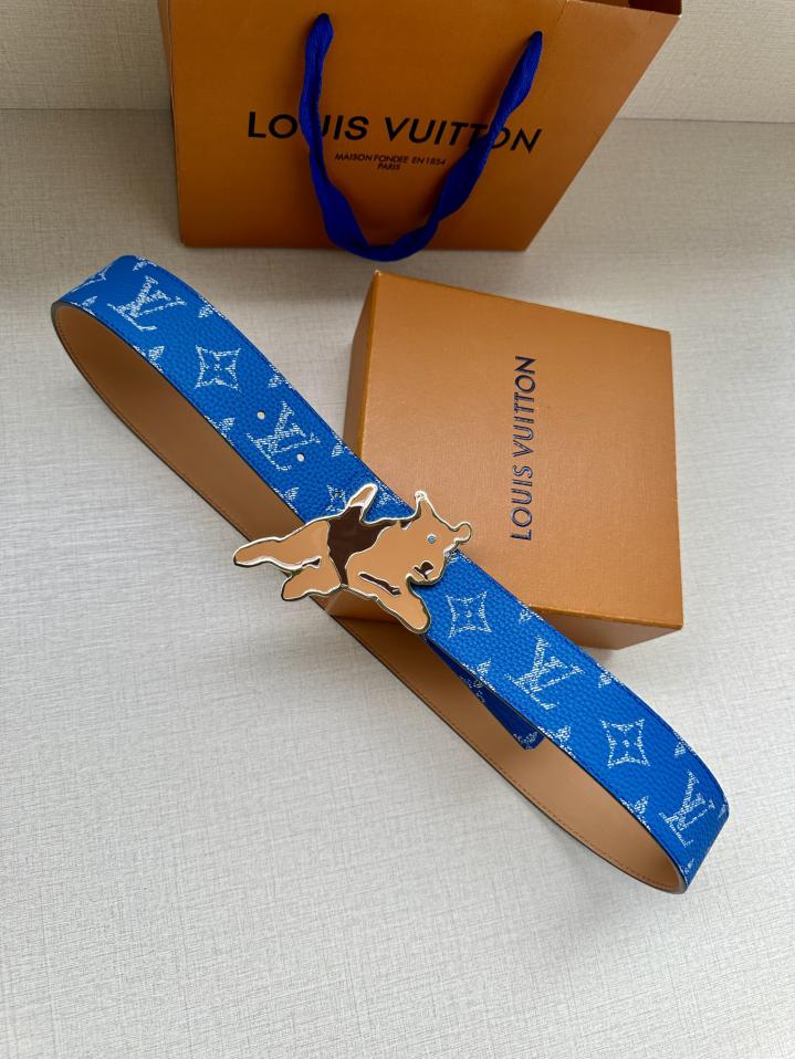 réplica,joyas,joyería,1:1,replica,fake,lujo,barato réplica,joyas,joyería,1:1,replica,fake,lujo,barato LOUIS VUITTON Initiales double-sided belt