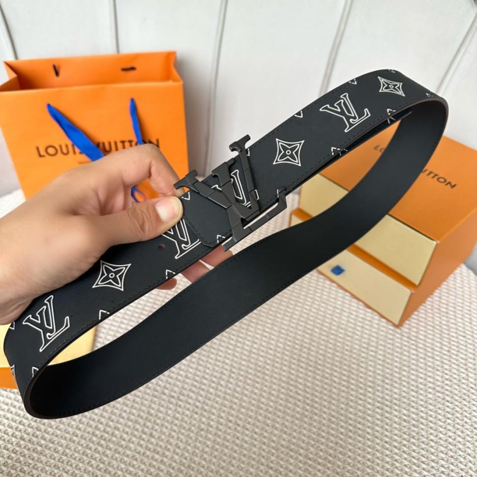 réplica,joyas,joyería,1:1,replica,fake,lujo,barato réplica,joyas,joyería,1:1,replica,fake,lujo,barato LOUIS VUITTON shape double-sided belt