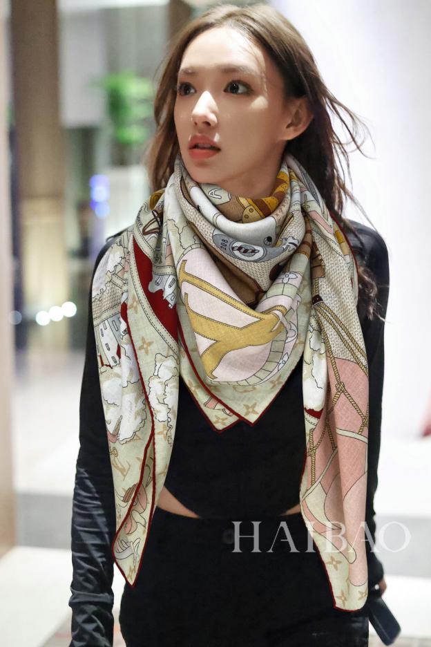 réplica,joyas,joyería,1:1,replica,fake,lujo,barato Bufanda cuadrada de cachemira de doble cara Louis Vuitton