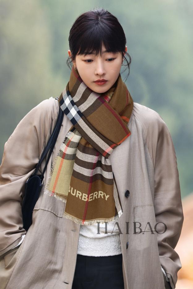 réplica,joyas,joyería,1:1,replica,fake,lujo,barato réplica,joyas,joyería,1:1,replica,fake,lujo,barato Bufanda larga de doble cara con estampado Burberry】