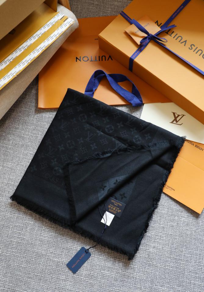 réplica,joyas,joyería,1:1,replica,fake,lujo,barato réplica,joyas,joyería,1:1,replica,fake,lujo,barato Bufanda cuadrada de cachemira Louis Vuitton