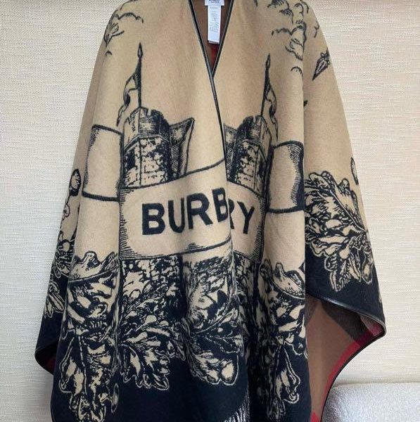 réplica,joyas,joyería,1:1,replica,fake,lujo,barato Chal reversible War Horse Knight de Burberry