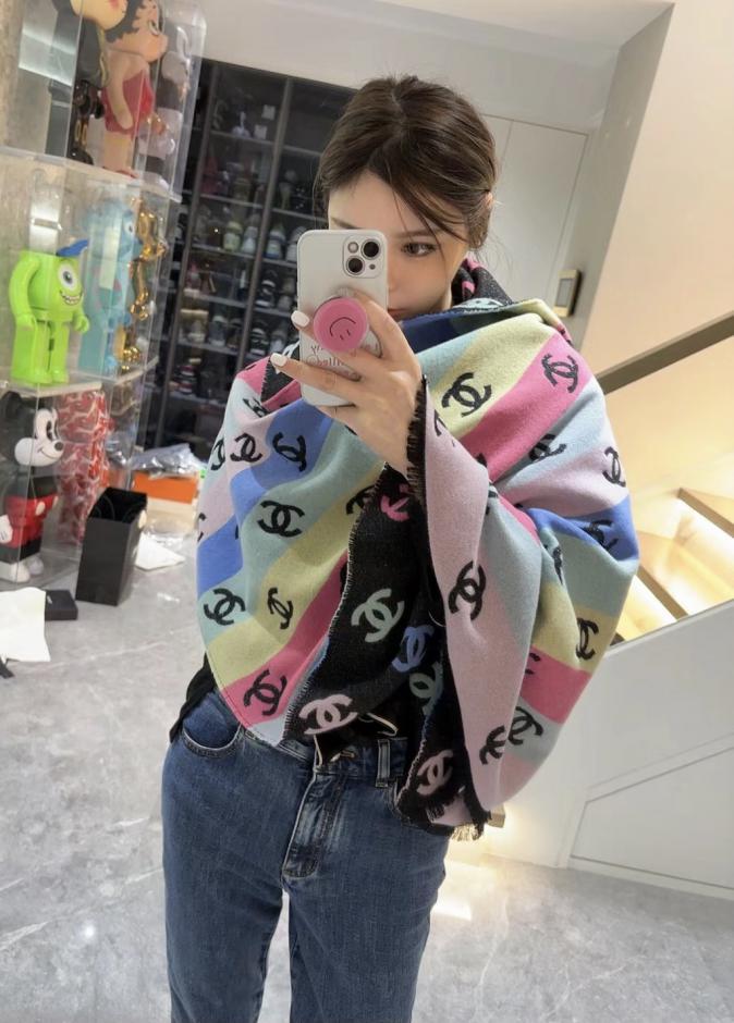 réplica,joyas,joyería,1:1,replica,fake,lujo,barato réplica,joyas,joyería,1:1,replica,fake,lujo,barato CHANEL bufanda más hermosa