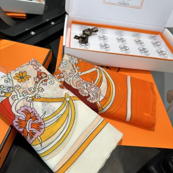 réplica,joyas,joyería,1:1,replica,fake,lujo,barato Dior último chal