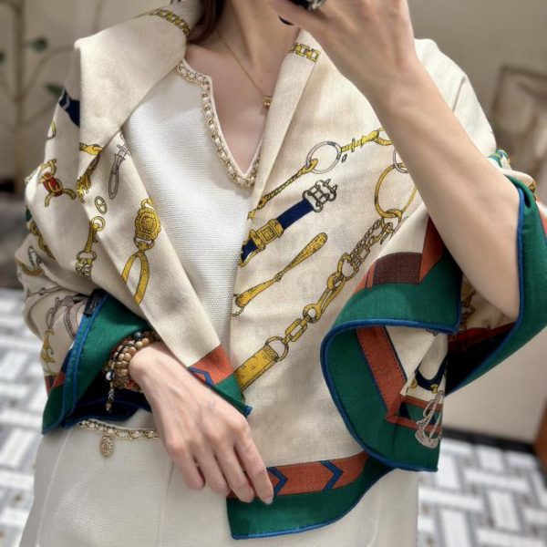 réplica,joyas,joyería,1:1,replica,fake,lujo,barato Pañuelo cuadrado de terciopelo Hermès