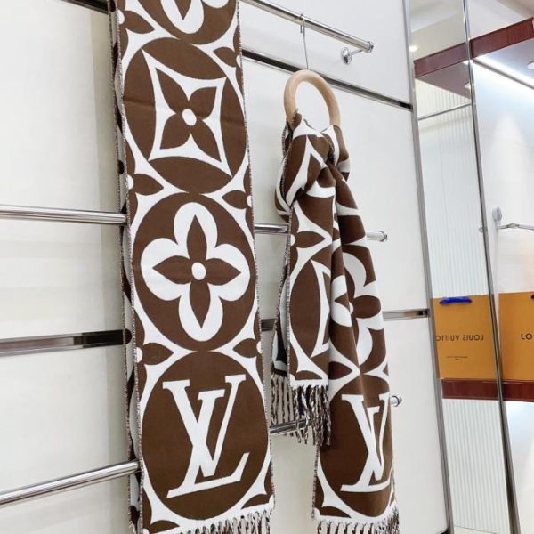 réplica,joyas,joyería,1:1,replica,fake,lujo,barato Bufanda Louis Vuitton letras grandes