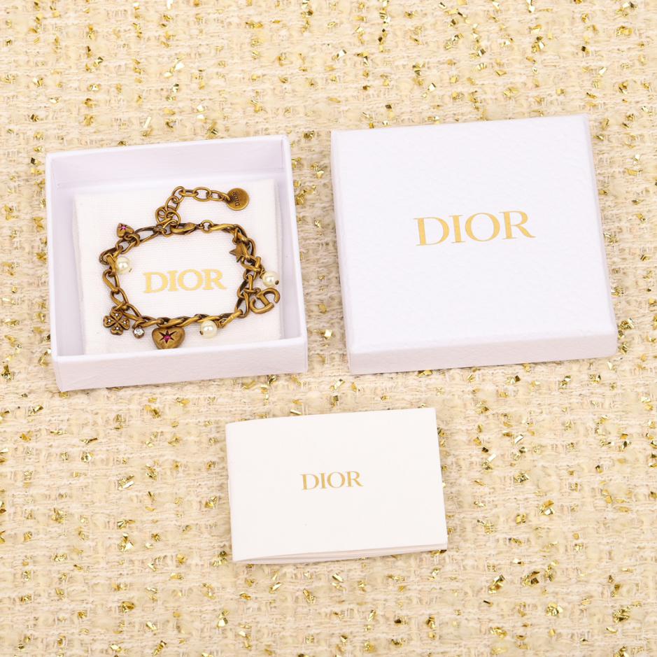 réplica,joyas,joyería,1:1,replica,fake,lujo,barato réplica,joyas,joyería,1:1,replica,fake,lujo,barato Pulsera Dior vintage con múltiples accesorios