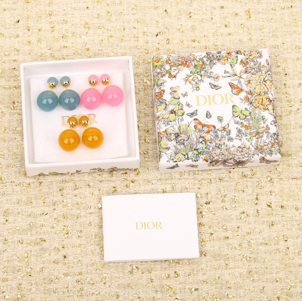 réplica,joyas,joyería,1:1,replica,fake,lujo,barato réplica,joyas,joyería,1:1,replica,fake,lujo,barato Pendientes Dior con cuentas de caramelo