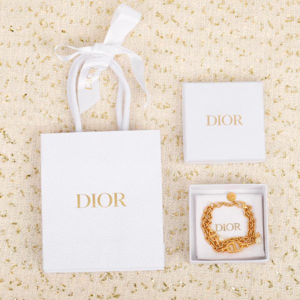 réplica,joyas,joyería,1:1,replica,fake,lujo,barato Pendientes Dior con letras y perlas degradadas