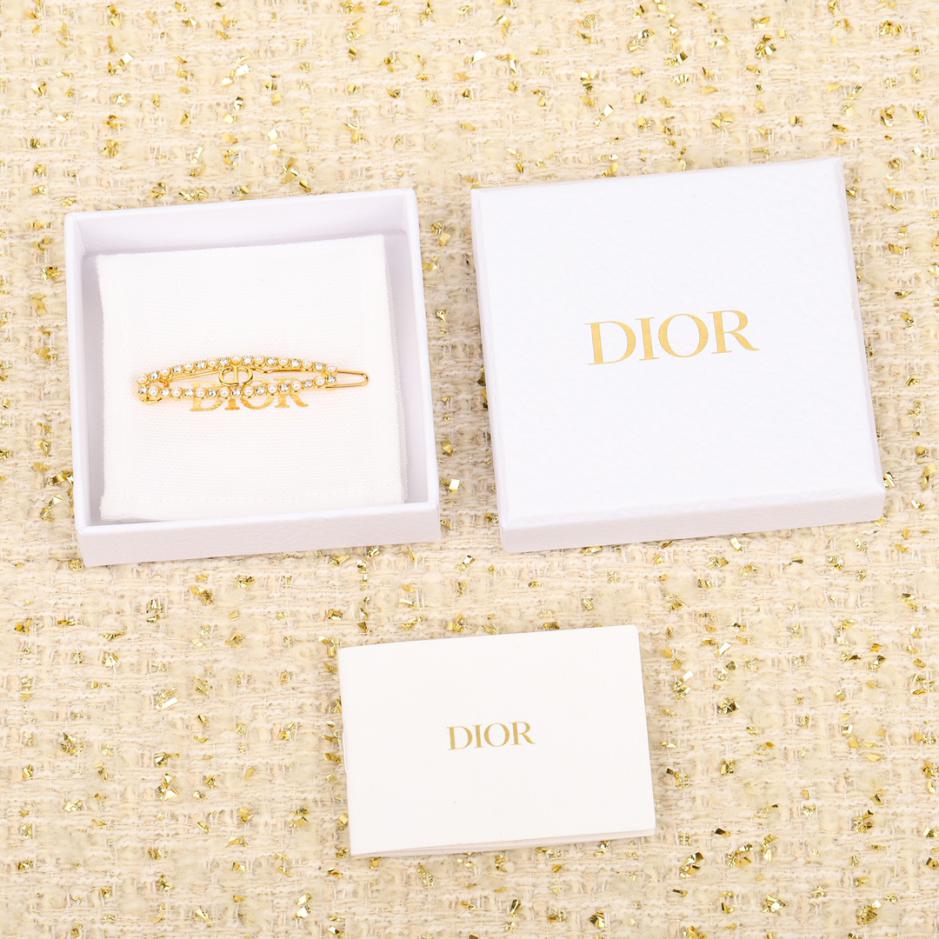 réplica,joyas,joyería,1:1,replica,fake,lujo,barato réplica,joyas,joyería,1:1,replica,fake,lujo,barato Pasador para el cabello Dior CD con cristales perlados