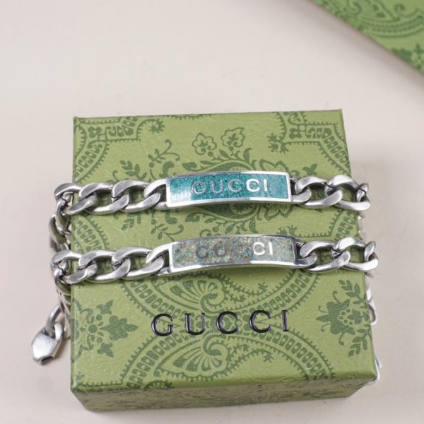 réplica,joyas,joyería,1:1,replica,fake,lujo,barato Pulsera Gucci con letras esmaltadas