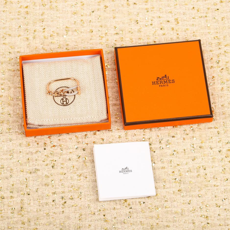 réplica,joyas,joyería,1:1,replica,fake,lujo,barato réplica,joyas,joyería,1:1,replica,fake,lujo,barato Anillo Hermes doble aro