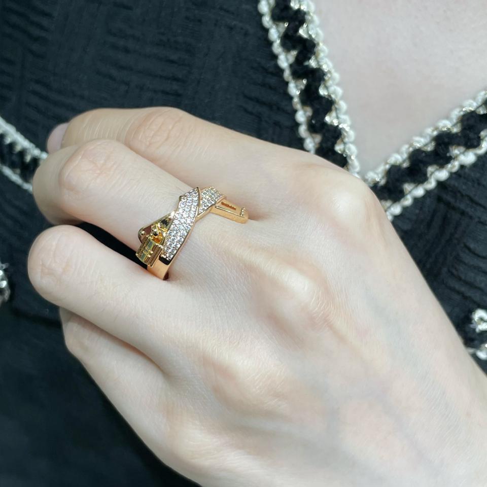 réplica,joyas,joyería,1:1,replica,fake,lujo,barato réplica,joyas,joyería,1:1,replica,fake,lujo,barato Anillo de bloqueo Hermes H