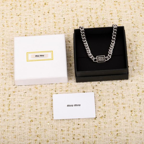 réplica,joyas,joyería,1:1,replica,fake,lujo,barato Collar cuadrado Miu Miu