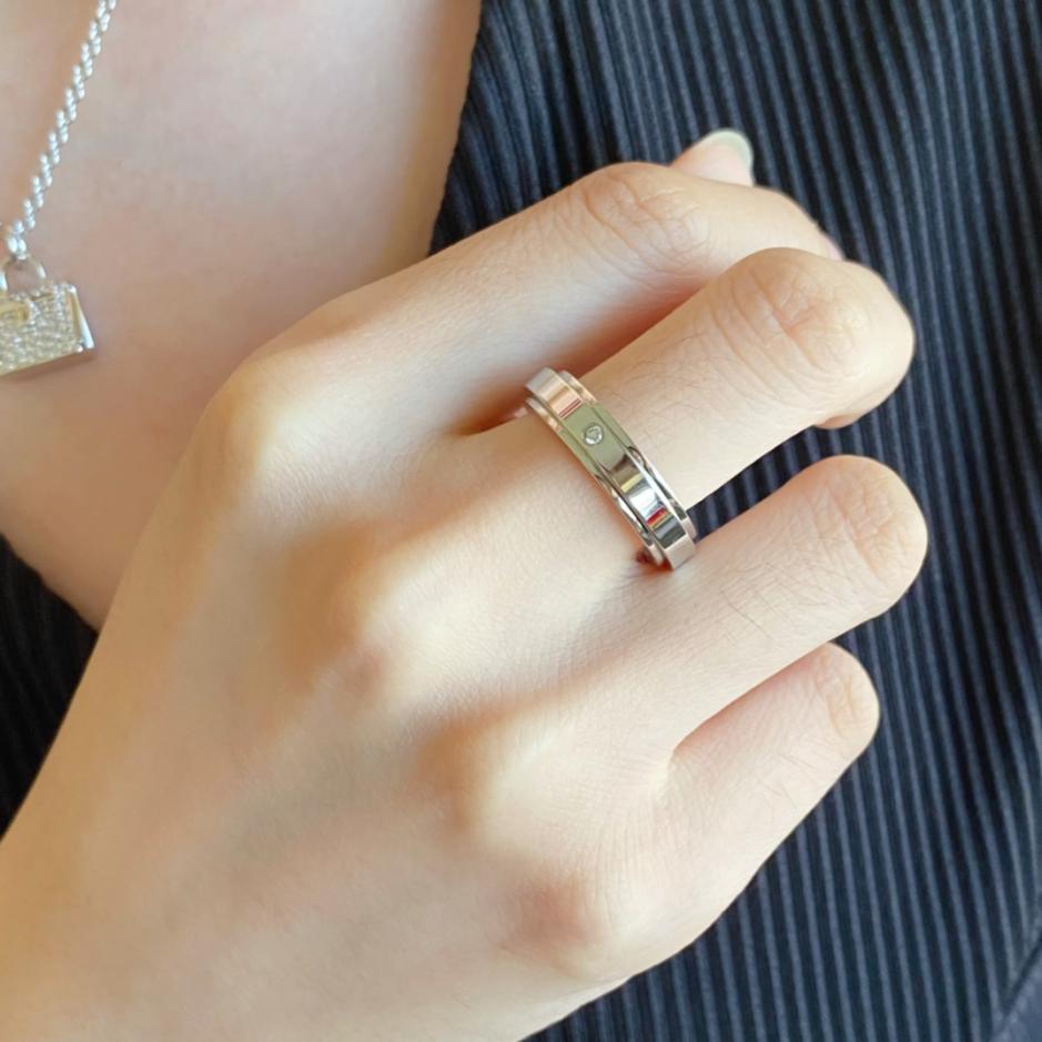 réplica,joyas,joyería,1:1,replica,fake,lujo,barato Anillo giratorio solitario Piaget