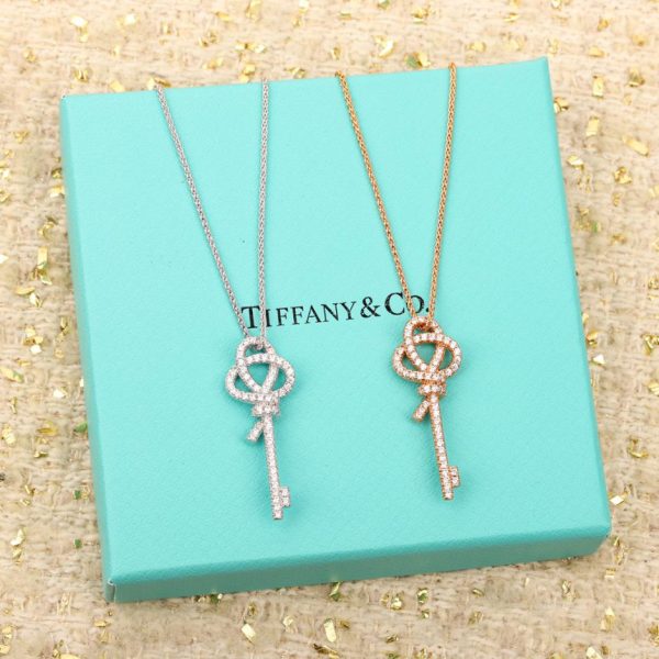 réplica,joyas,joyería,1:1,replica,fake,lujo,barato Collar con llave de diamantes nuevo de Tiffany