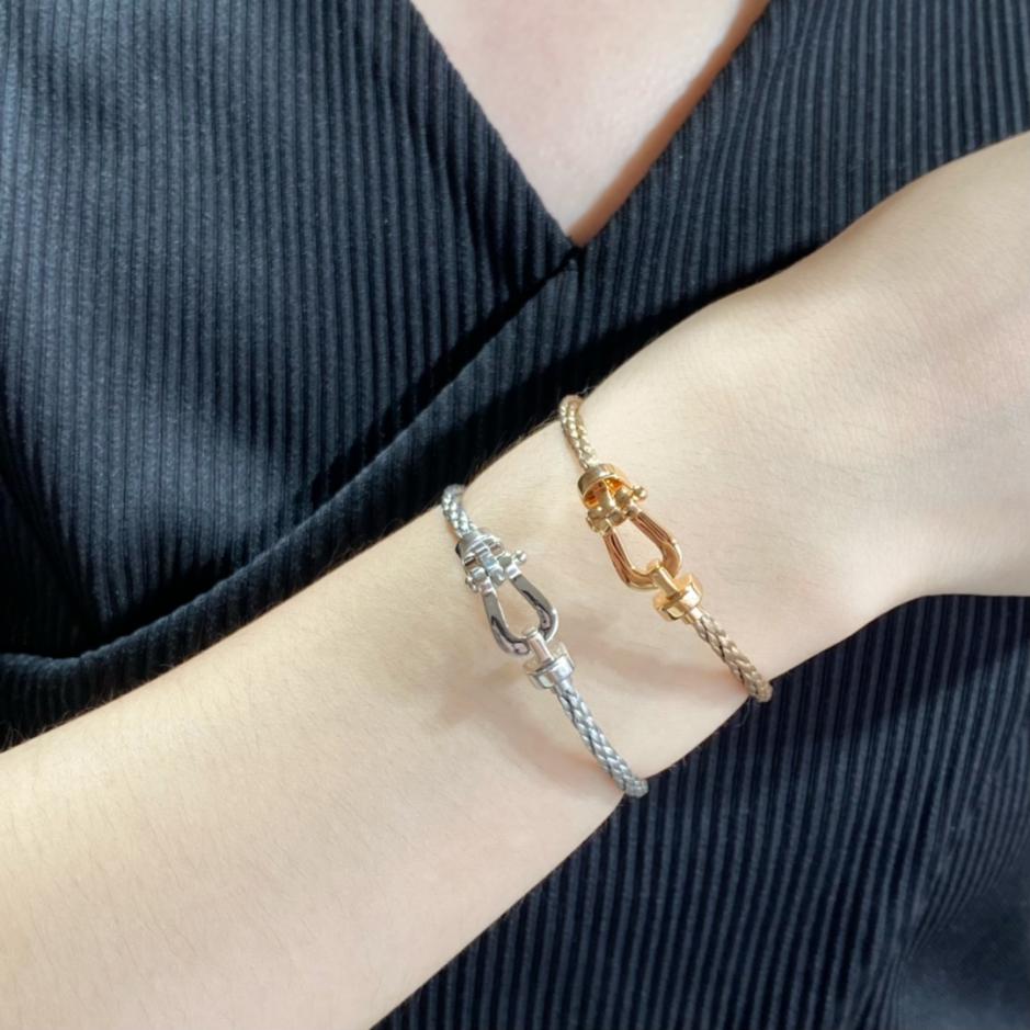 réplica,joyas,joyería,1:1,replica,fake,lujo,barato Pulsera Fred pequeña de cuerda de acero con hebilla de herradura brillante y brillante