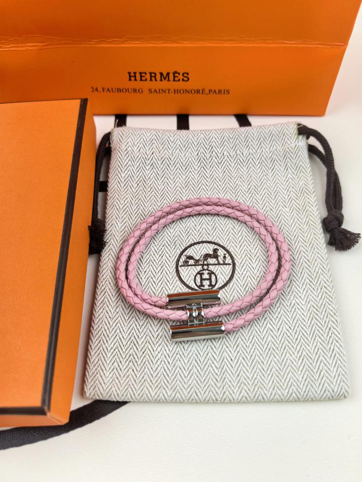 réplica,joyas,joyería,1:1,replica,fake,lujo,barato réplica,joyas,joyería,1:1,replica,fake,lujo,barato Pulsera de cuero H plateada brillante de doble círculo Hermes / modelo mejorado