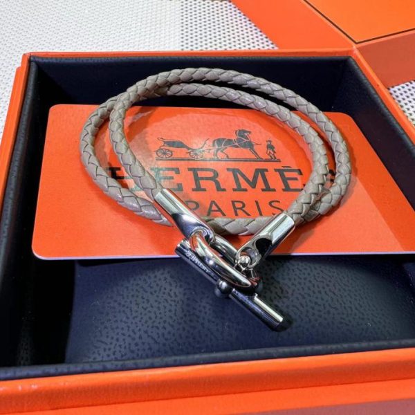 réplica,joyas,joyería,1:1,replica,fake,lujo,barato Hermes nueva pulsera de cuero de doble capa con hebilla de nariz de cerdo