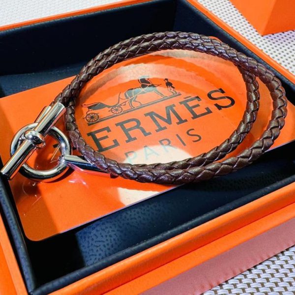 réplica,joyas,joyería,1:1,replica,fake,lujo,barato Hermes nueva pulsera de cuero de doble capa con hebilla de nariz de cerdo