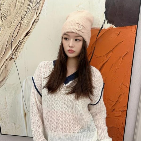réplica,joyas,joyería,1:1,replica,fake,lujo,barato Gorro color block de otoño e invierno de Chanel