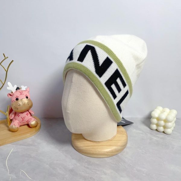 réplica,joyas,joyería,1:1,replica,fake,lujo,barato El último gorro de punto de lana de Chanel, unisex