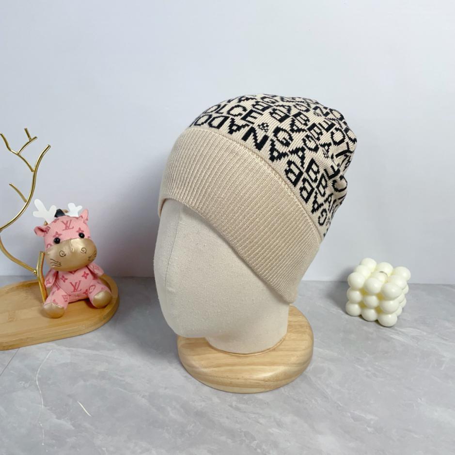 réplica,joyas,joyería,1:1,replica,fake,lujo,barato réplica,joyas,joyería,1:1,replica,fake,lujo,barato DOLCE&GABBANA último gorro de punto de lana, unisex