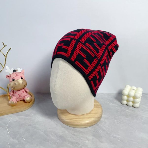 réplica,joyas,joyería,1:1,replica,fake,lujo,barato El último gorro de punto de lana de Fendi, unisex