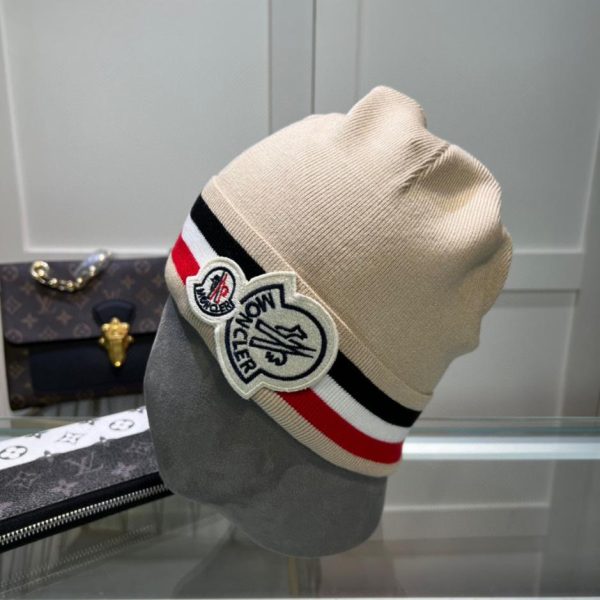 réplica,joyas,joyería,1:1,replica,fake,lujo,barato Gorro de punto MONCLER estilo clásico para hombre y mujer.