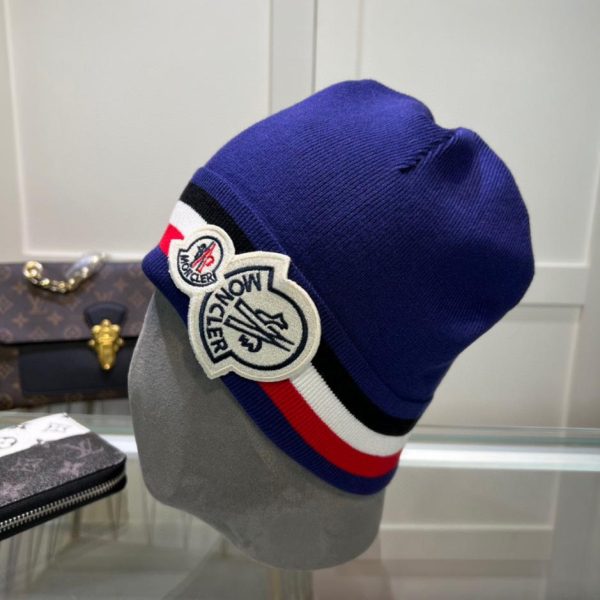 réplica,joyas,joyería,1:1,replica,fake,lujo,barato Gorro de punto MONCLER estilo clásico para hombre y mujer.