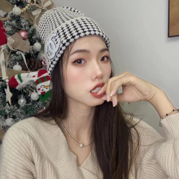 réplica,joyas,joyería,1:1,replica,fake,lujo,barato Gorro de lana Chanel otoño e invierno.