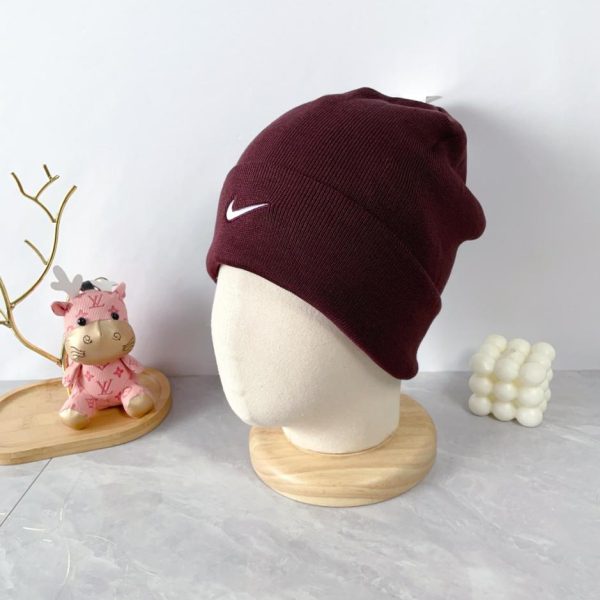 réplica,joyas,joyería,1:1,replica,fake,lujo,barato Gorro NIKE de punto frío, mismo estilo para hombre y mujer.