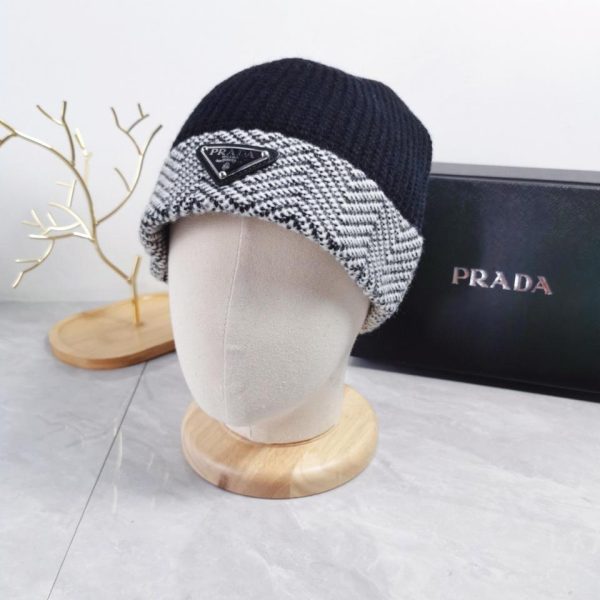 réplica,joyas,joyería,1:1,replica,fake,lujo,barato Gorro con protección para los oídos tejido otoño e invierno versión de alta calidad de Prada